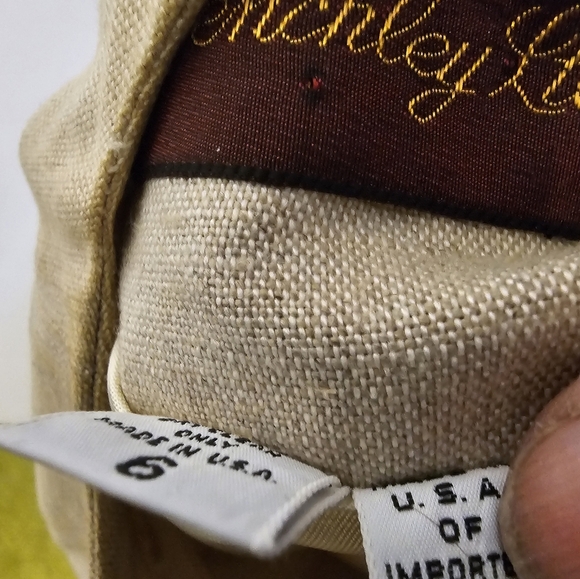 Vintage beige‎ linen short sleeve dress from the Benchley Ltd. Co. - Picture 8 of 9